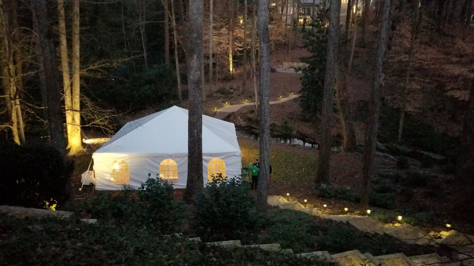 30x30 Tent Set up
